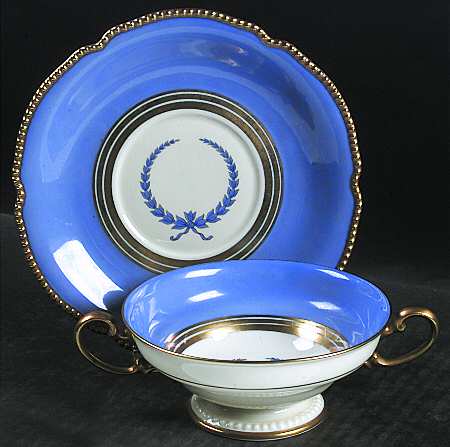 1088 Footed Cream Soup Bowl & Saucer Set
