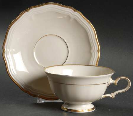 1129 (Chippendale, Cream) Footed Cup & Saucer Set