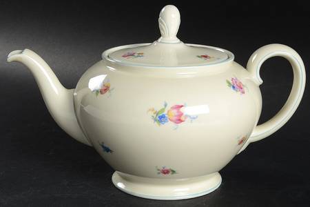 1211 Teapot & Lid