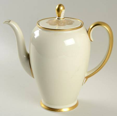 1473 (Aida, Cream) Coffee Pot & Lid