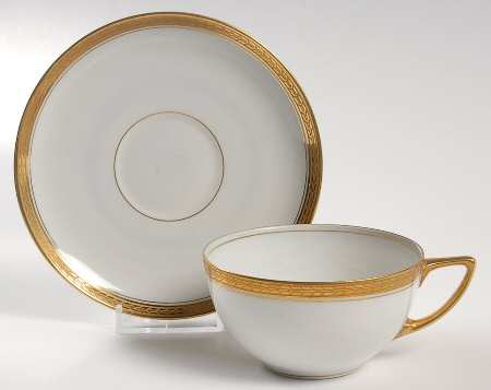 1508 (Aida) Flat Cup & Saucer Set