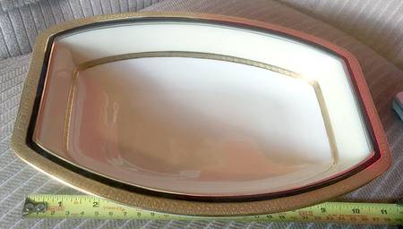 2347 11" Rectangular Vegetable Bowl