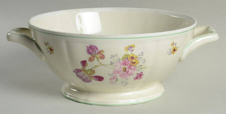 2664 (Chippendale, Cream, Green Trim) Tureen No Lid