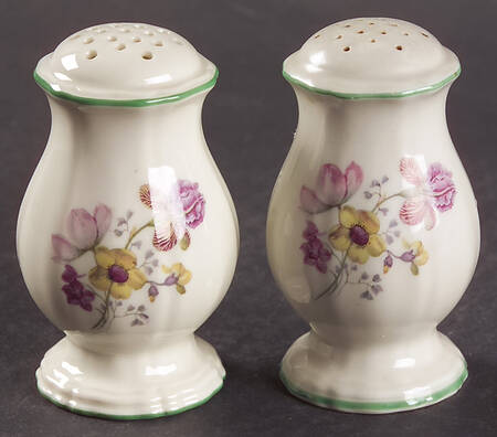 2664 (Chippendale, Cream, Green Trim) Salt & Pepper Set