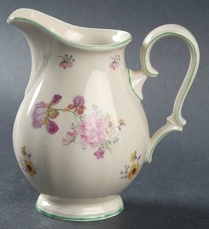 2664 (Chippendale, Cream, Green Trim) Creamer