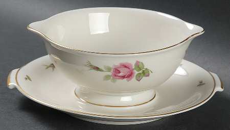 2825 (Aida, Cream) Gravy Boat with Attached Underplate