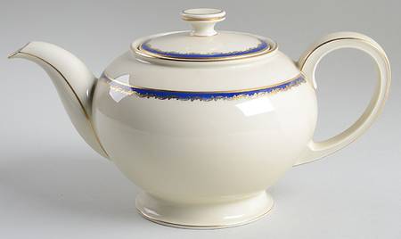 2917 Teapot & Lid