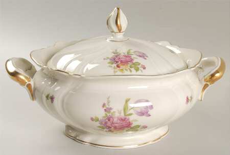 2922 (Viktoria) Round Covered Vegetable