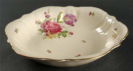 2922 (Viktoria) 10" Round Vegetable Bowl