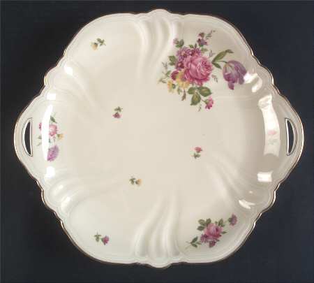 2922 (Viktoria) Handled Cake Plate