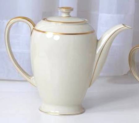 2980 Coffee Pot & Lid