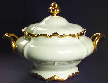 3099 Tureen &  Lid