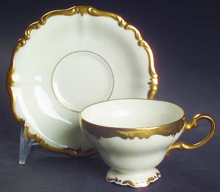 3099 Footed Demitasse Cup & Saucer Set