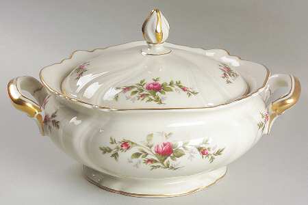 3158 (Viktoria) Round Covered Vegetable