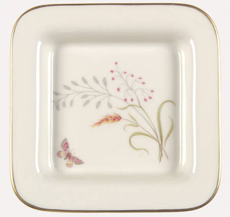 3162 (Aida, Cream) 5" Square Ashtray