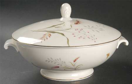 3162 (Aida, Cream) Round Covered Vegetable