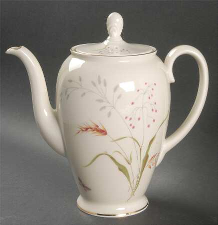 3162 (Aida, Cream) Coffee Pot & Lid