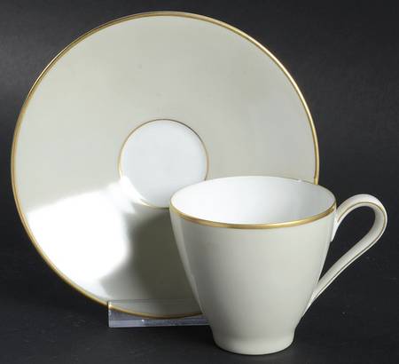 3169 Flat Demitasse Cup & Saucer Set
