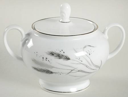 3182 Sugar Bowl & Lid