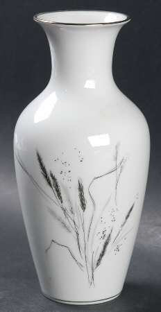 3182 7" Vase