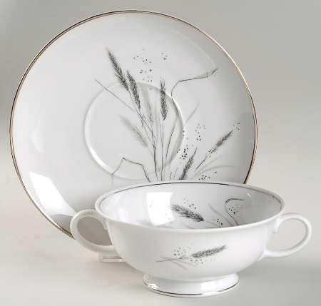 3182 Footed Cream Soup Bowl & Saucer Set