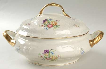 3217 Round Covered Vegetable