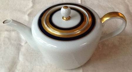 3285 Teapot & Lid