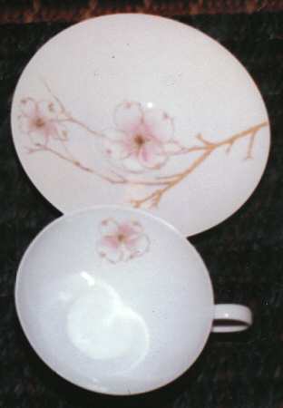 3414 Footed Cup & Saucer Set