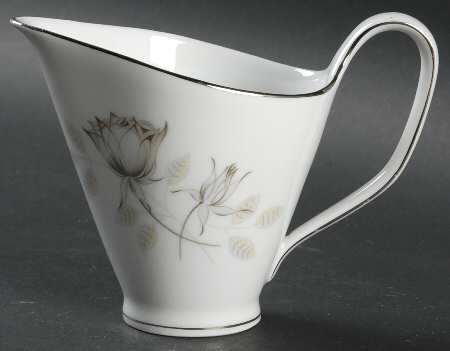 3436 Creamer