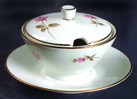 3462 Mustard with Lid & Attached Underplate
