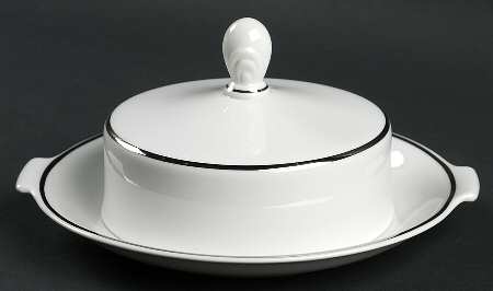3471 (White Background) Round Covered Butter