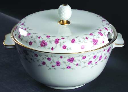 3630 Tureen &  Lid