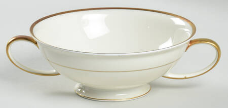 3667 Footed Cream Soup Bowl
