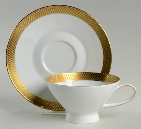 3681 Footed Cup & Saucer Set