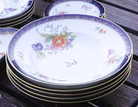 513 Large Rim Soup Bowl