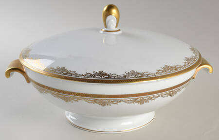 5152 (White) Round Covered Vegetable