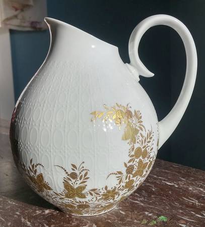 6040 36 Oz Pitcher