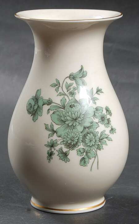 622 (Aida) 5" Vase