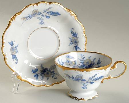 6734 Footed Cup & Saucer Set
