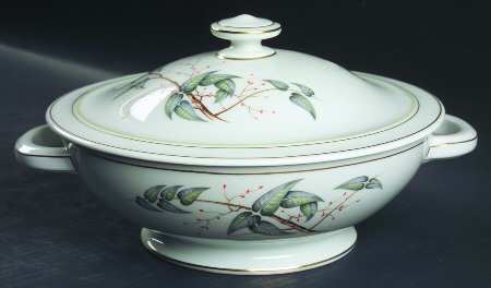 7425 (Smooth, Gold) Round Covered Vegetable