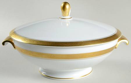 746 Round Covered Vegetable
