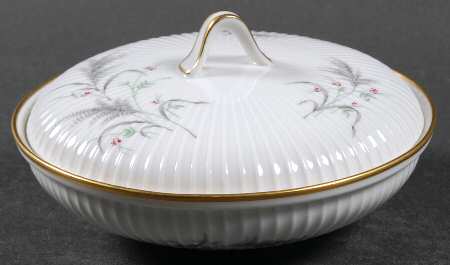 7533 (Gold Trim) Round Box & Lid
