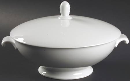 Aida (White) Round Covered Vegetable by Rosenthal - Continental
