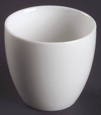 Aida (White) Single Egg Cup