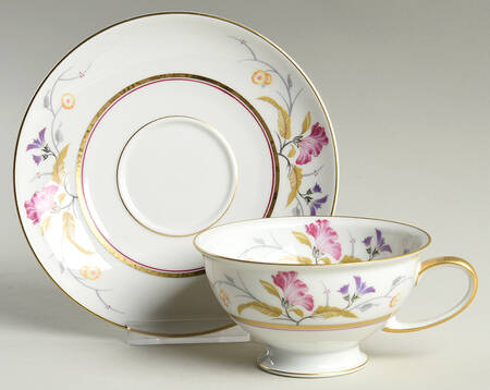 Amanda  Footed Cup & Saucer Set