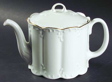 Antoinette (Monbijou Shape) Teapot & Lid