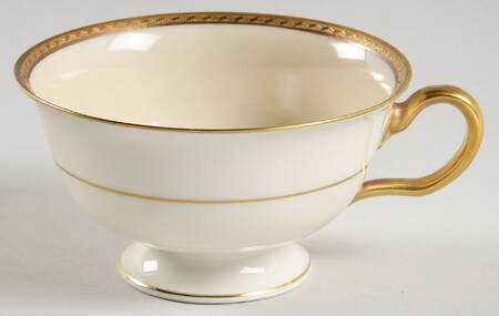 Ariston Footed Cup