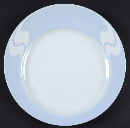 Asymmetria Blue Salad Plate