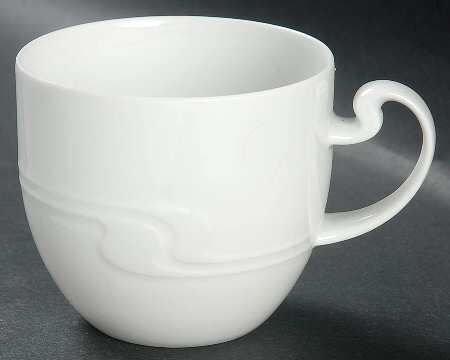 Asymmetria White Flat Cup