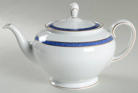 Azur Large Tea Pot & Lid
